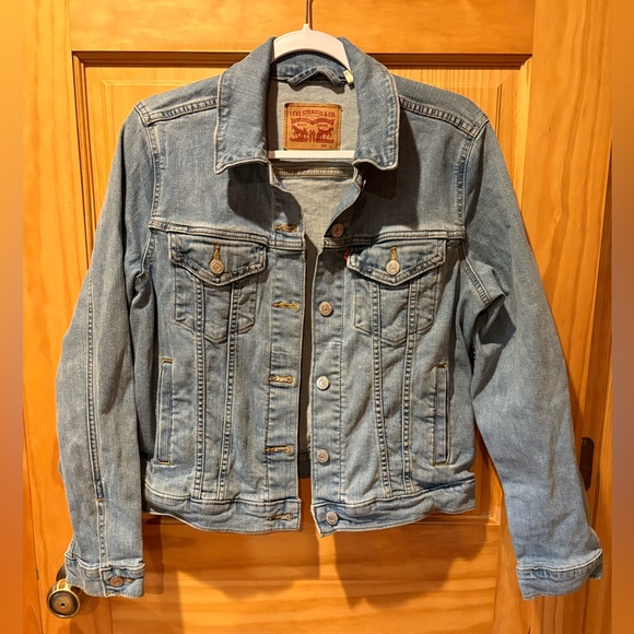 Levi's Women's Original Trucker Stretch Denim
Button Down Jacket women’s L - Picture 1 of 9